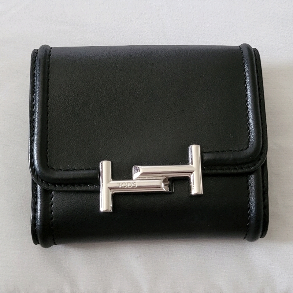 Tod's Women Wallet